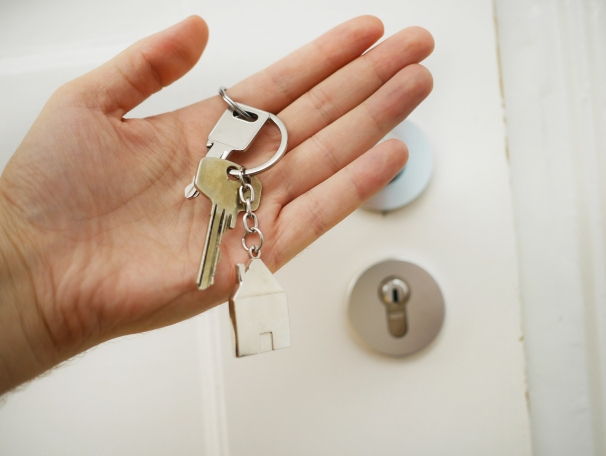 https://TerritaylorW.StopRentingStartOwning.com
